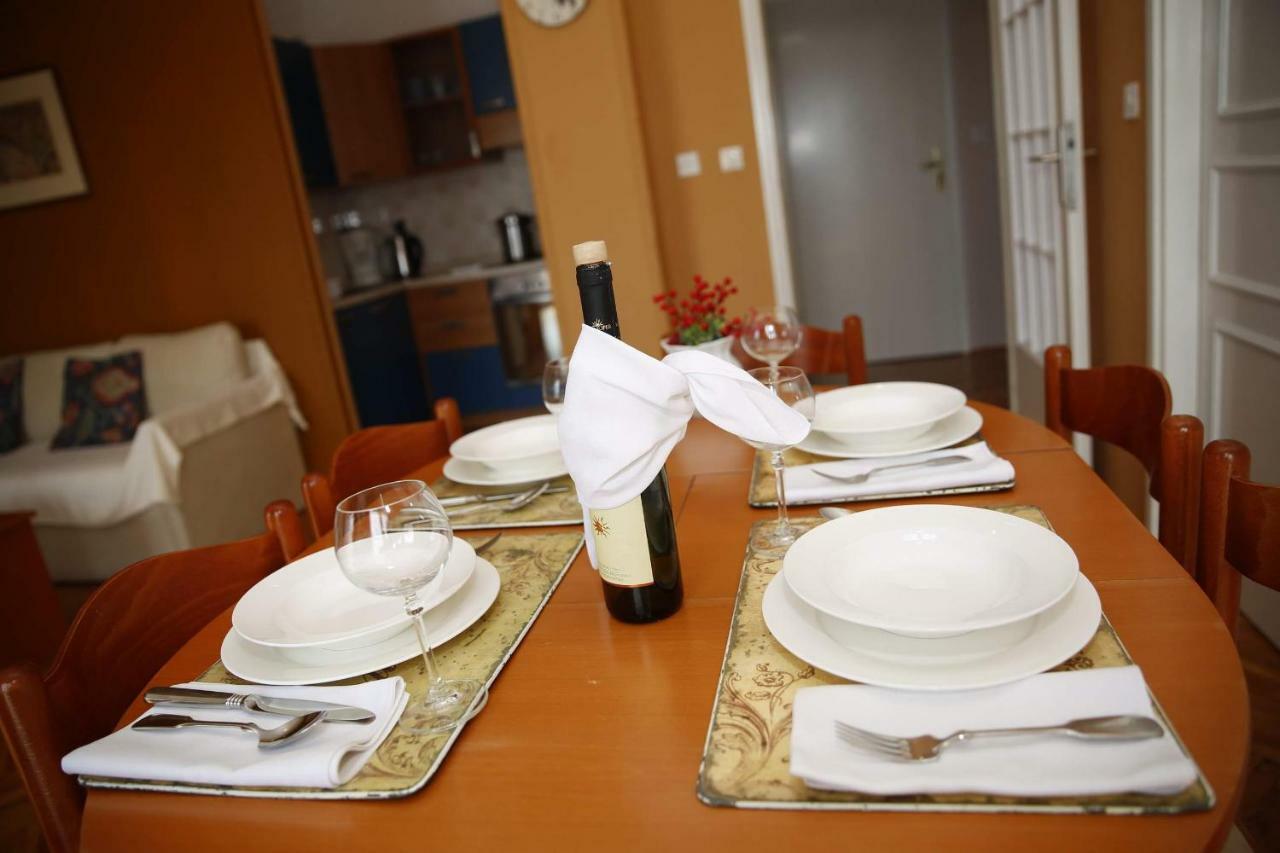 Apartment And Rooms Villa Kolonada ヴォディツェ エクステリア 写真