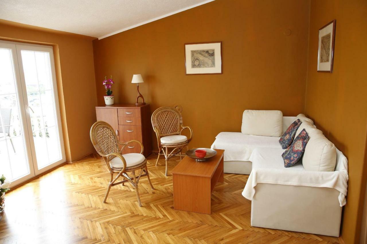 Apartment And Rooms Villa Kolonada ヴォディツェ エクステリア 写真
